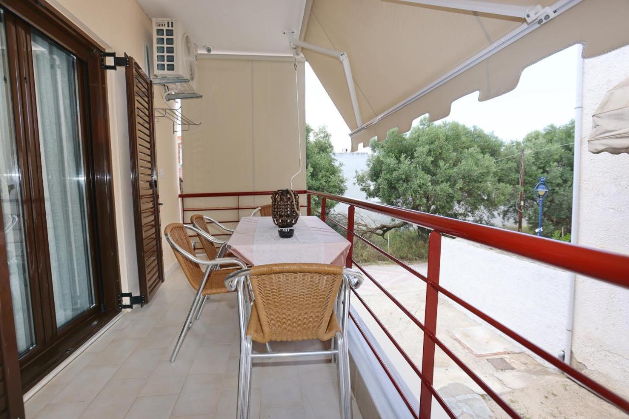 Katerina Apartments Pefkochori Buitenkant foto