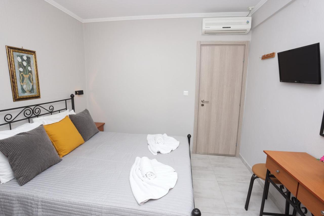 Katerina Apartments Pefkochori Buitenkant foto
