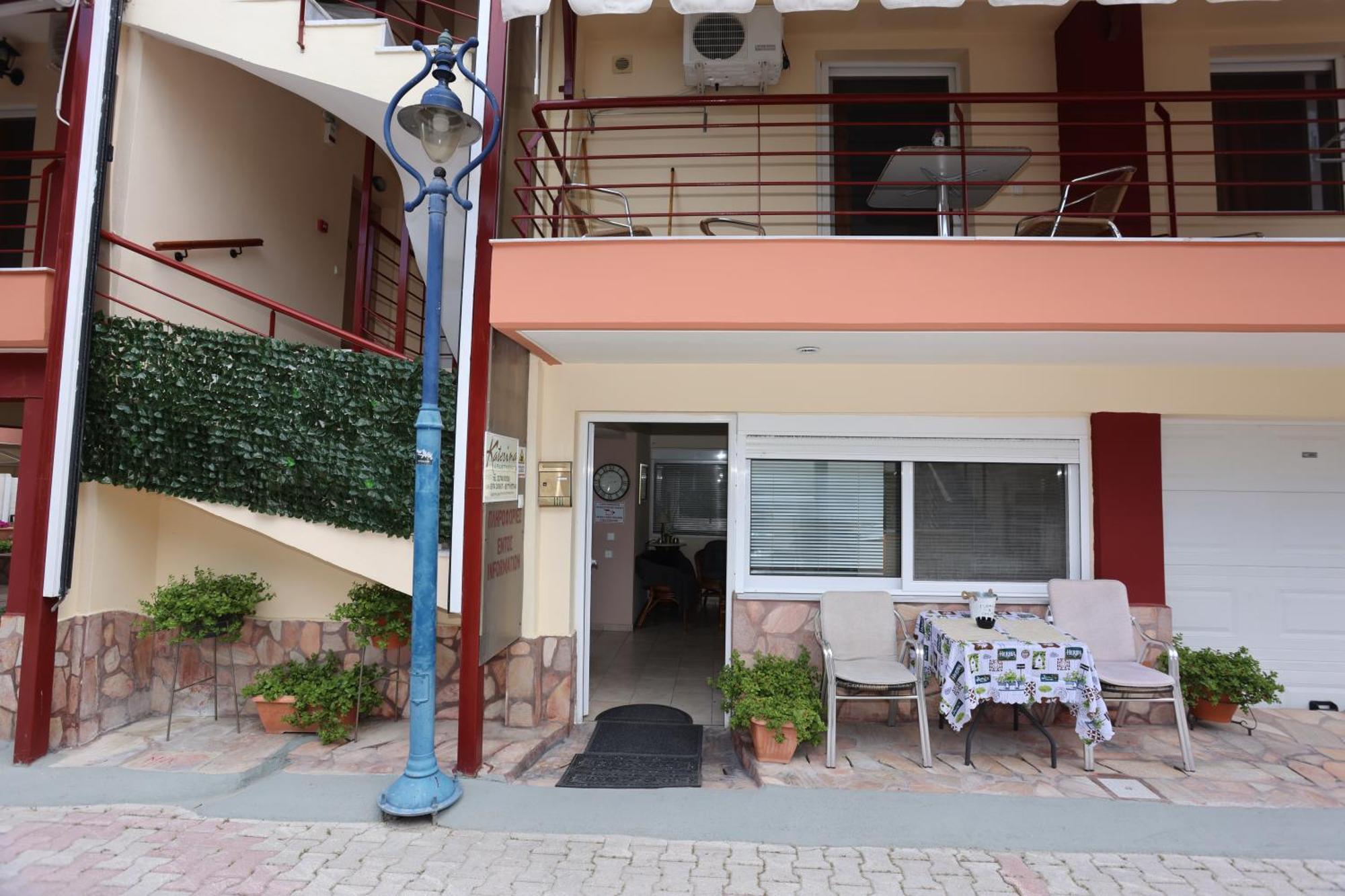 Katerina Apartments Pefkochori Buitenkant foto