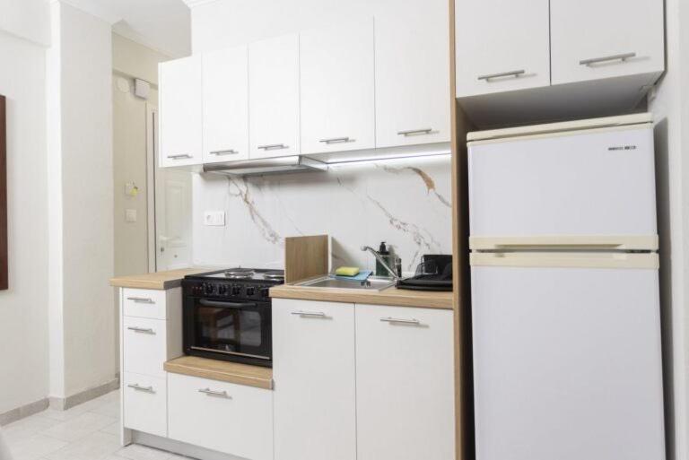 Katerina Apartments Pefkochori Buitenkant foto