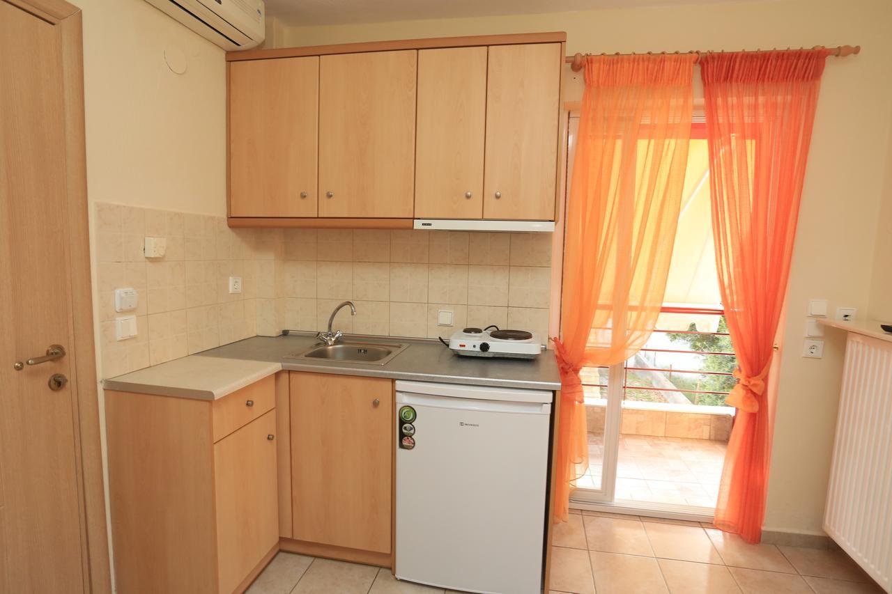 Katerina Apartments Pefkochori Buitenkant foto